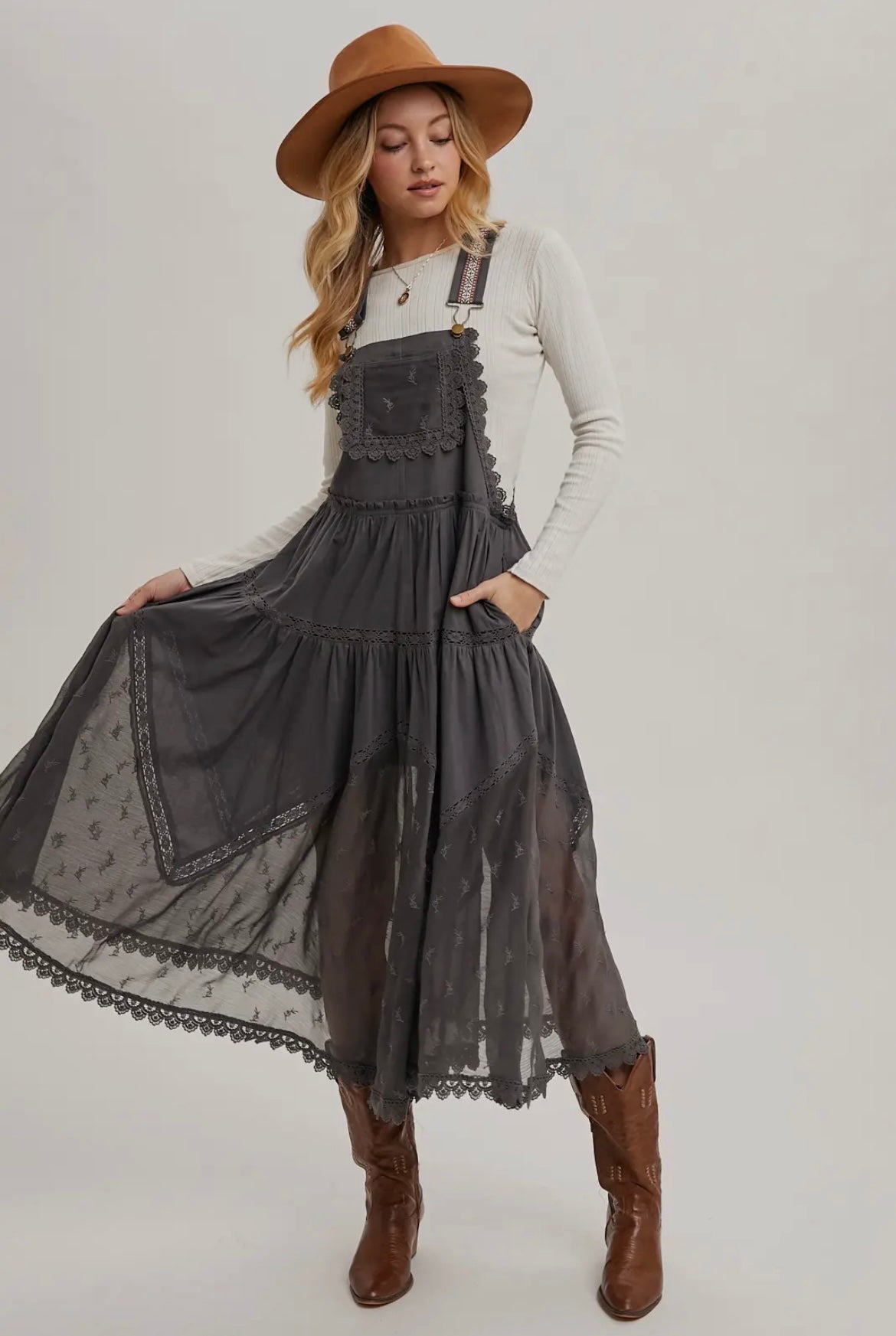 Lace Embroidered Tulle Bib
Maxi Dress