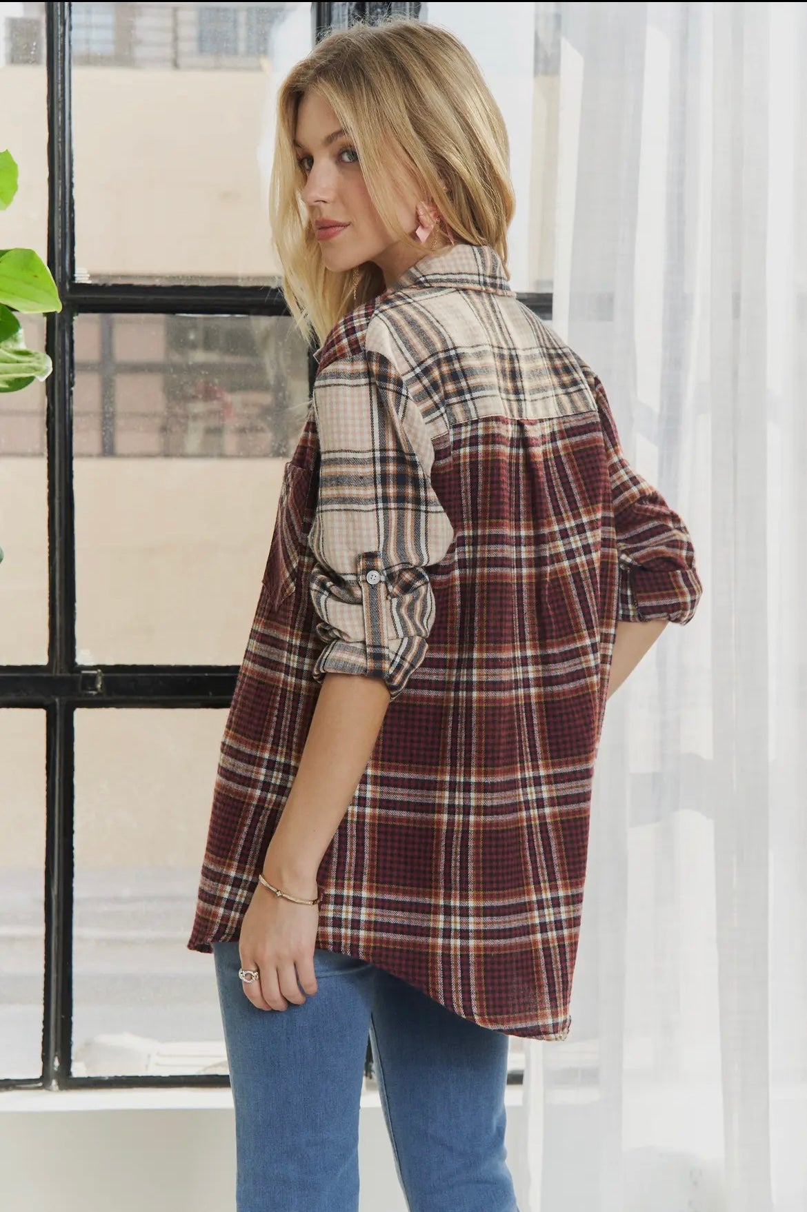 Multi Color Colorblock
Plaid Shirt