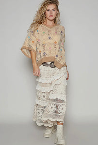 V-Neck Sleeveless Flower
Outseam Thin Sweater Top
