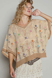 V-Neck Sleeveless Flower
Outseam Thin Sweater Top