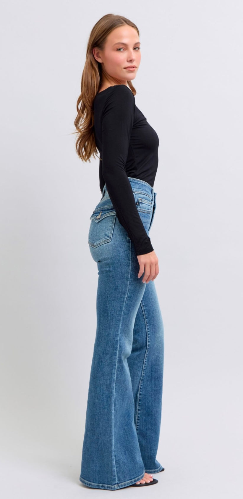 Judy blue high rise button pocket
